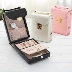 BRIDESMAID Fusion Vanity Bag For Jewels And Cosmetics BRIDESMAID Fusion Vanity Bag For Jewels And Cosmetics